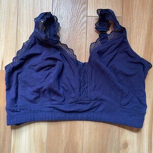 Full busted wire free bralette